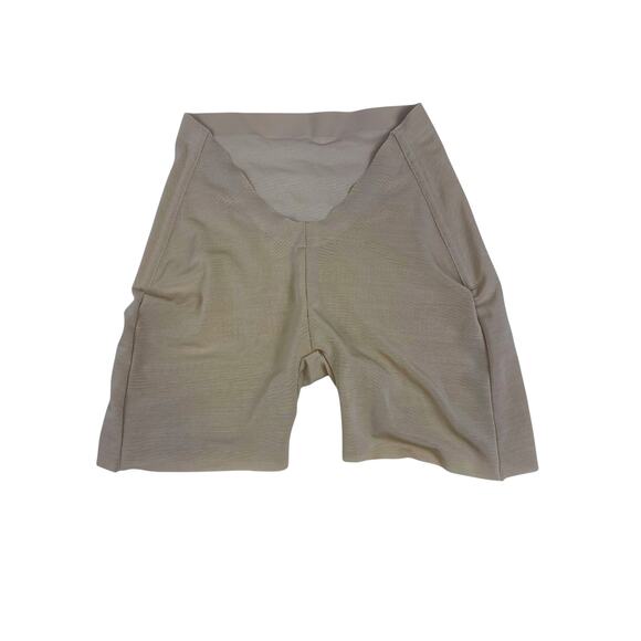 SKIMS Sculpting Mid-Thigh Shapewear Shorts | Nude | Size M | New with Tag - Picture 2 of 4